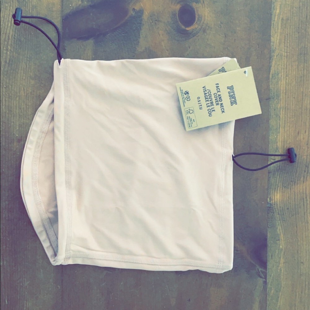 NWT Victoria’s Secret/PINK Pink Face Covering
